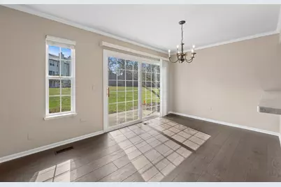 2707 Cobblestone Drive #END, Crystal Lake, IL 60012 - Photo 11