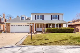 1418 S Princeton Ave, Arlington Heights, IL 60005 - Photo 1