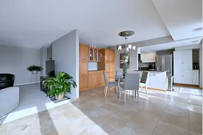 2 S Atrium Way #606, Elmhurst, IL 60126 - Photo 11