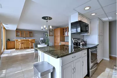 2 S Atrium Way #606, Elmhurst, IL 60126 - Photo 17