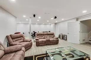 10S330 Oneill Dr, Burr Ridge, IL 60527 - Photo 33