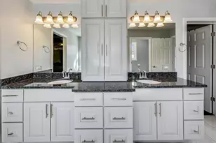 10S330 Oneill Dr, Burr Ridge, IL 60527 - Photo 25