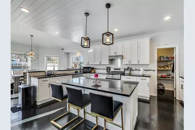 10S330 Oneill Drive, Burr Ridge, IL 60527 - Photo 7