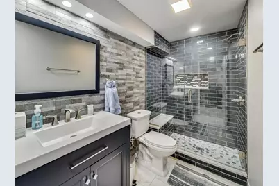 10S330 Oneill Drive, Burr Ridge, IL 60527 - Photo 37