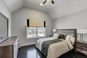 10S330 Oneill Dr, Burr Ridge, IL 60527 - Photo 27