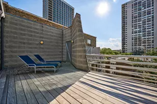 1434 N Dearborn St, Chicago, IL 60610 - Photo 35