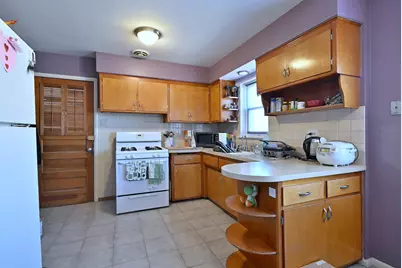 2743 N 72nd Court, Elmwood Park, IL 60707 - Photo 9