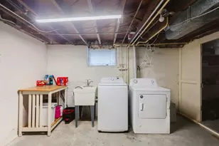 934 Clay St, Woodstock, IL 60098 - Photo 21