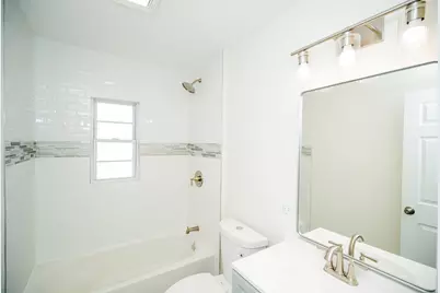 15641 Marshfield Avenue, Harvey, IL 60426 - Photo 13