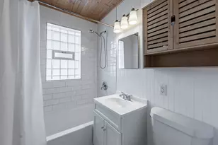 923 Marshall Ave, Bellwood, IL 60104 - Photo 11