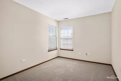 651 Lancaster Circle, Elgin, IL 60123 - Photo 17