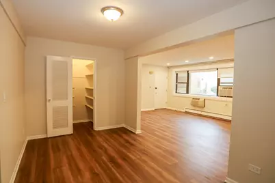 9020 Lamon Avenue #GW, Skokie, IL 60077 - Photo 5