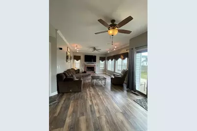 32546 Pilgrims Court, Lakemoor, IL 60051 - Photo 7