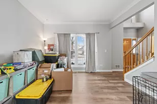 32546 Pilgrims Ct, Lakemoor, IL 60051 - Photo 3