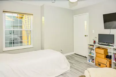 2028 N Rand Road, Palatine, IL 60074 - Photo 15