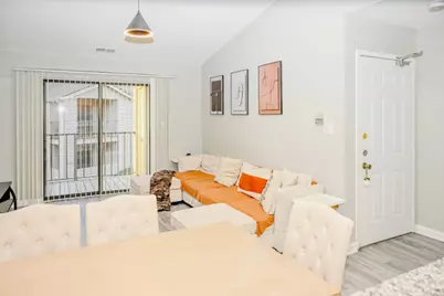 2028 N Rand Road, Palatine, IL 60074 - Photo 7