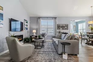 1205 Ardmoor Dr, Crystal Lake, IL 60012 - Photo 5