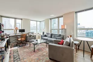 345 N La Salle Dr, Chicago, IL 60654 - Photo 3