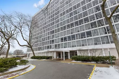 601 E 32nd Street #1001, Chicago, IL 60616 - Photo 1