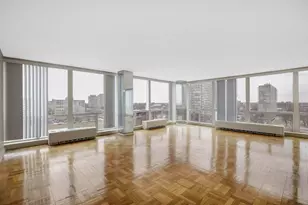 601 E 32nd St, Chicago, IL 60616 - Photo 5