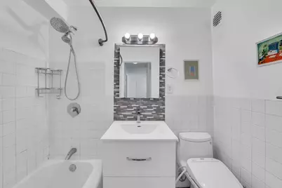 2909 N Sheridan Road #1703, Chicago, IL 60657 - Photo 9