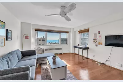 2909 N Sheridan Road #1703, Chicago, IL 60657 - Photo 5