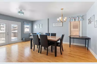 3015 N 76th Court, Elmwood Park, IL 60707 - Photo 7