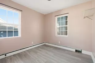 10046 S Commercial Ave, Chicago, IL 60617 - Photo 9