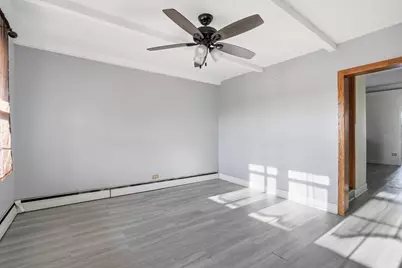 10046 S Commercial Avenue, Chicago, IL 60617 - Photo 3