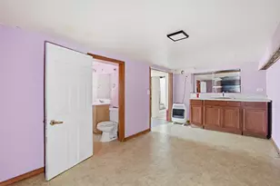 10046 S Commercial Ave, Chicago, IL 60617 - Photo 21