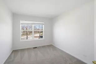 6349 Braxton Ct, Gurnee, IL 60031 - Photo 11