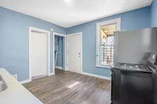 7041 S Throop St, Chicago, IL 60636 - Photo 13