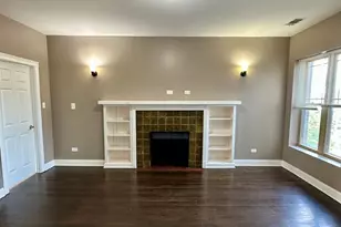 941 E Marquette Rd, Chicago, IL 60637 - Photo 5