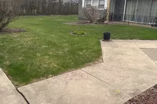 18340 Cherry Creek Dr, Homewood, IL 60430 - Photo 13