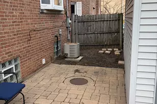 5363 N Latrobe Ave, Chicago, IL 60630 - Photo 13