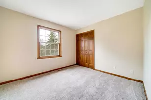 5235 Solitude Dr, Rockford, IL 61114 - Photo 17