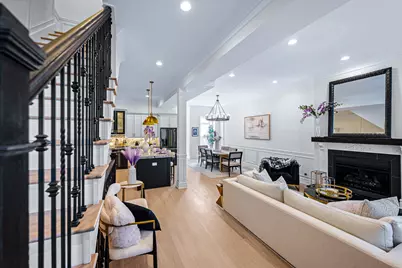 515 E Oakwood Boulevard, Chicago, IL 60653 - Photo 11