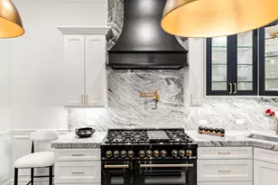 515 E Oakwood Blvd, Chicago, IL 60653 - Photo 25