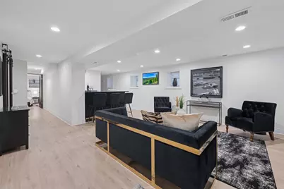 515 E Oakwood Boulevard, Chicago, IL 60653 - Photo 45