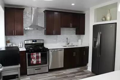 3000 W Belmont Avenue #2A, Chicago, IL 60618 - Photo 3