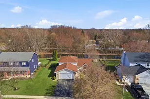 130 Fox Chase Dr S, Oswego, IL 60543 - Photo 45