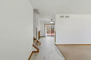 130 Fox Chase Dr S, Oswego, IL 60543 - Photo 7