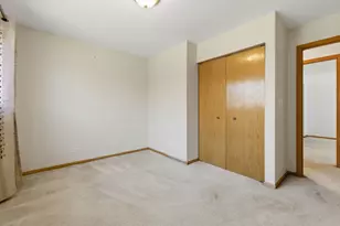 130 Fox Chase Dr S, Oswego, IL 60543 - Photo 21