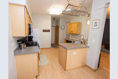 2375 Cove Court, Elgin, IL 60123 - Photo 7