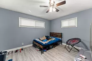 17831 Community St, Lansing, IL 60438 - Photo 11