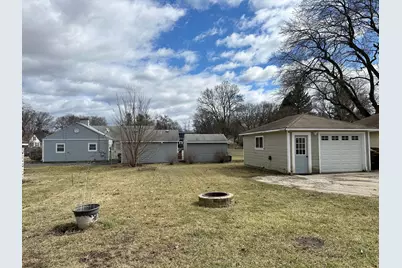 858 Clay Street, Woodstock, IL 60098 - Photo 17