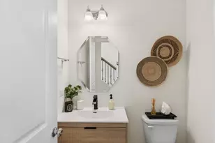 24508 W Alexis Ln, Plainfield, IL 60585 - Photo 3