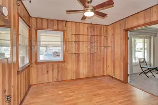 1562 S 5th Ave, Kankakee, IL 60901 - Photo 9