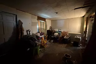 538 N Austin St, Paris, IL 61944 - Photo 7