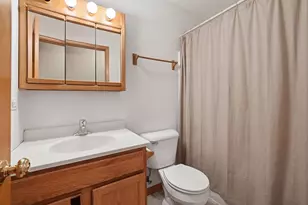 424 N Aspen Dr, Cortland, IL 60112 - Photo 11